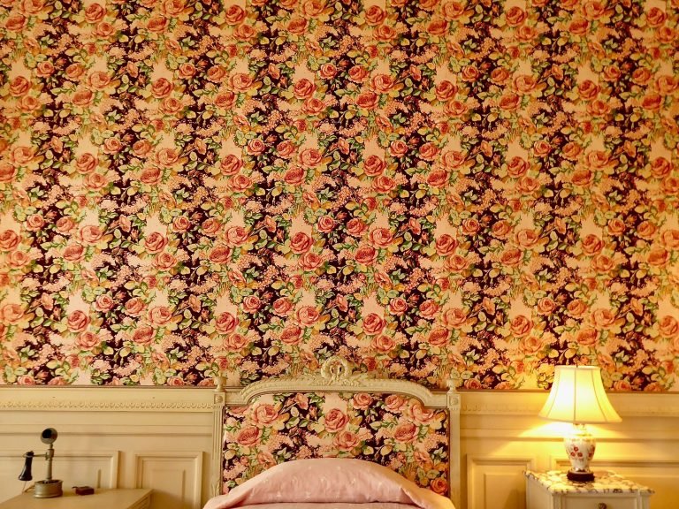 Customize Your Bedroom Walls with Unique Wallpapers